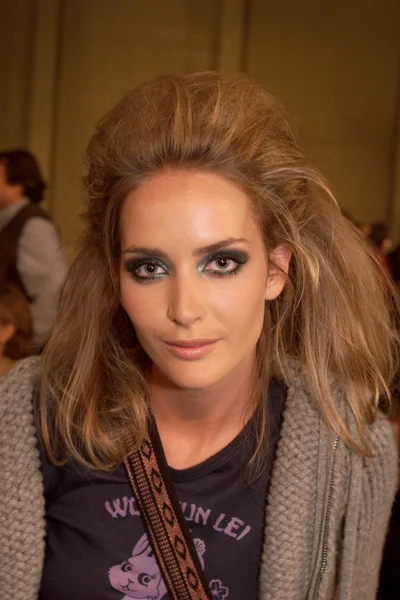Look 3
